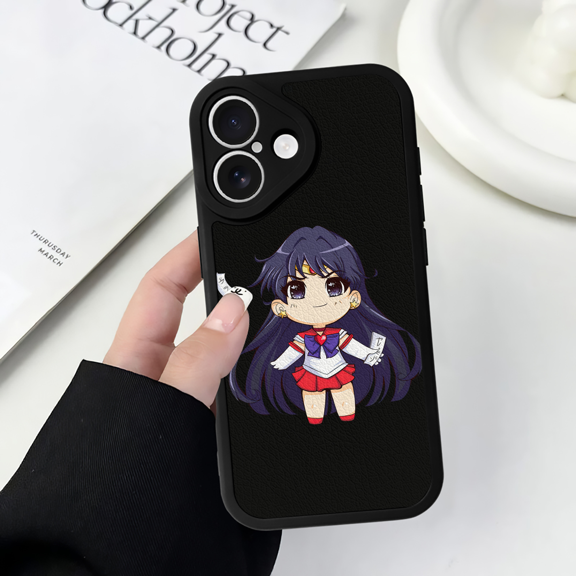 （画像用） 美少女戦士セーラームーン 火野レイ ひの レイ Sailor Moon Hino Rei （セーラーマーズ,Sailor Mars） 【iPhone 16シリーズ対応】シリコンスマホケース（レザー調） 材質：シリコン